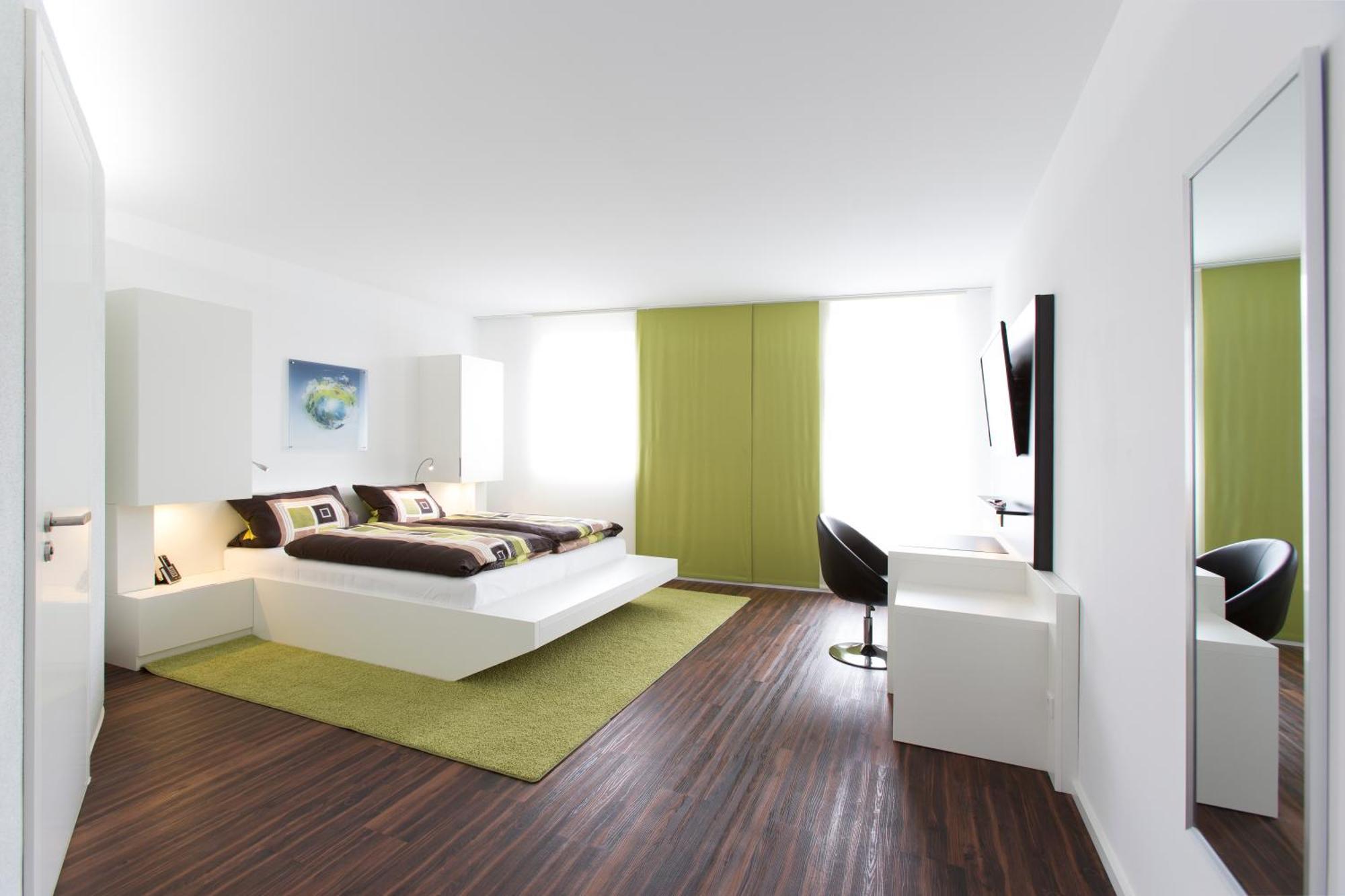 Hotel Barth Кайзерслаутерн Екстериор снимка