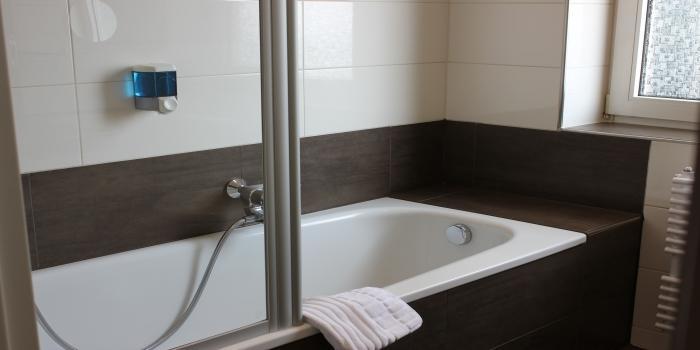 Hotel Barth Кайзерслаутерн Екстериор снимка
